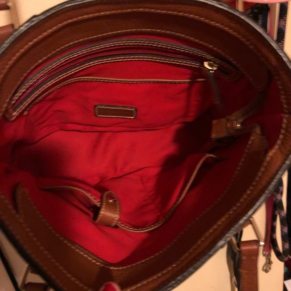 Dooney & Bourke leather purse - Picture 8 of 8